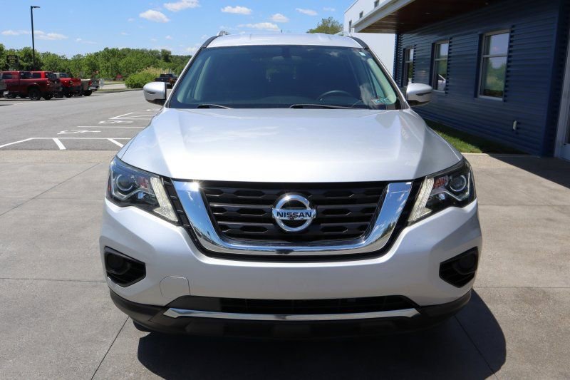 Used 2018 Nissan Pathfinder S AWD/4WD image 4