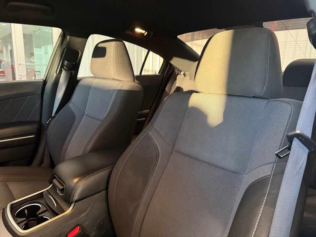 Used 2022 Dodge Charger SXT image 21