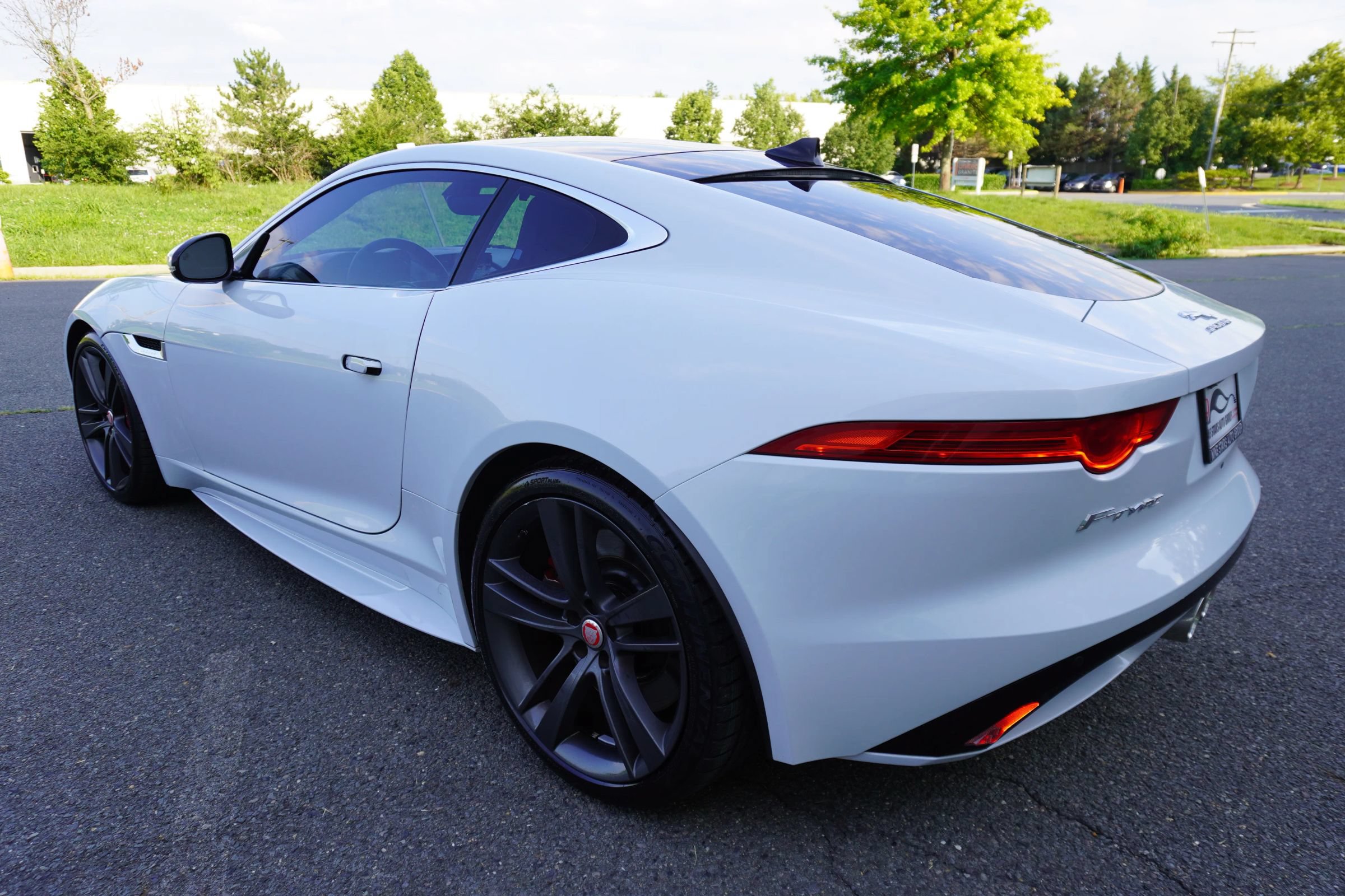 Used 2017 Jaguar F-TYPE S British Design Edition RWD image 5