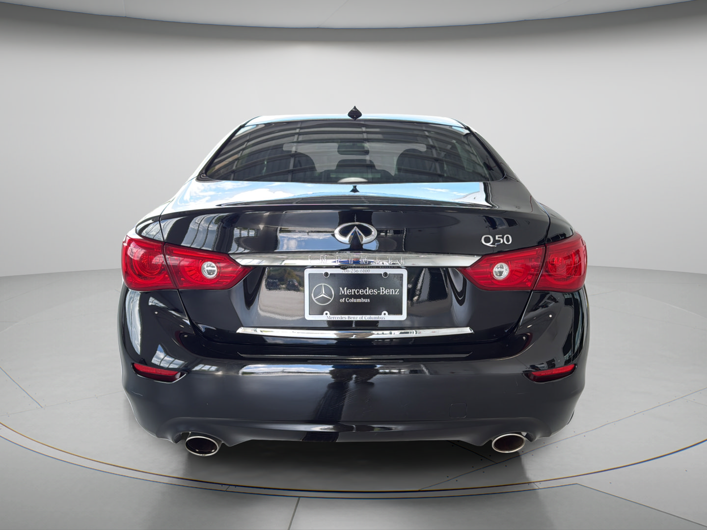 Used 2015 INFINITI Q50 Premium w/ Navigation Package RWD image 4