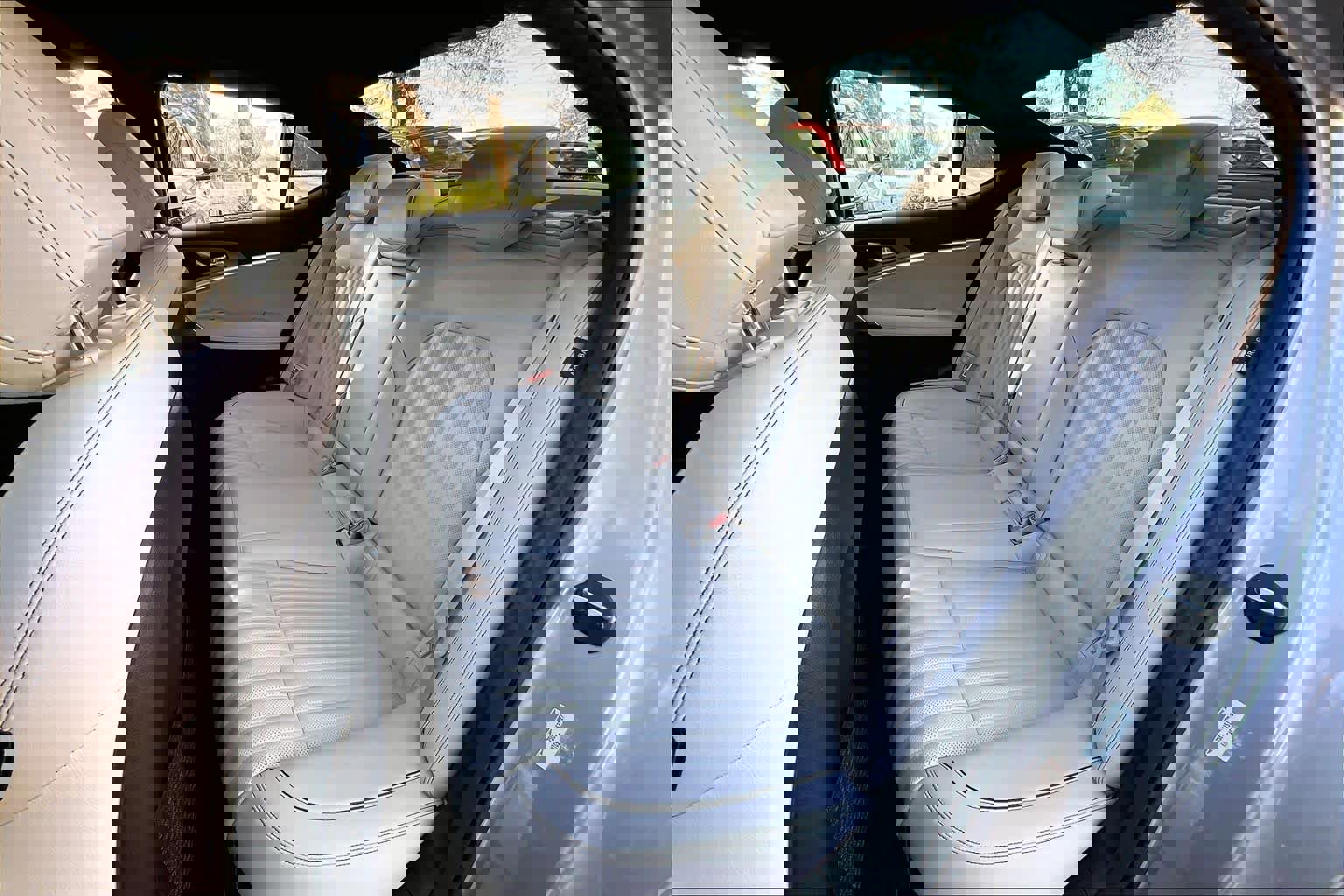 Used 2025 Genesis G70 3.3T Advanced image 20