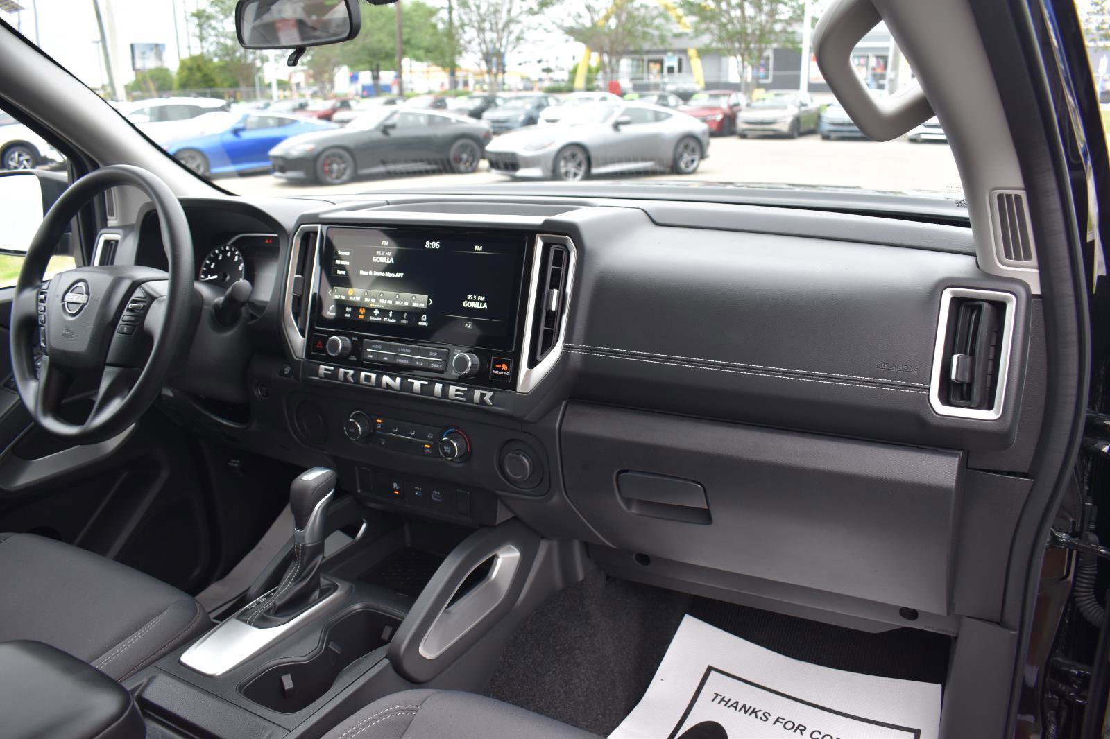 Used 2025 Nissan Frontier SV image 45