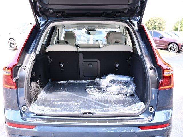 New 2026 Volvo XC60 T8 Ultra w/ Protection Package Premier image 28