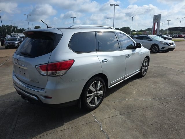 Used 2015 Nissan Pathfinder Platinum w/ Cargo Package FWD image 7