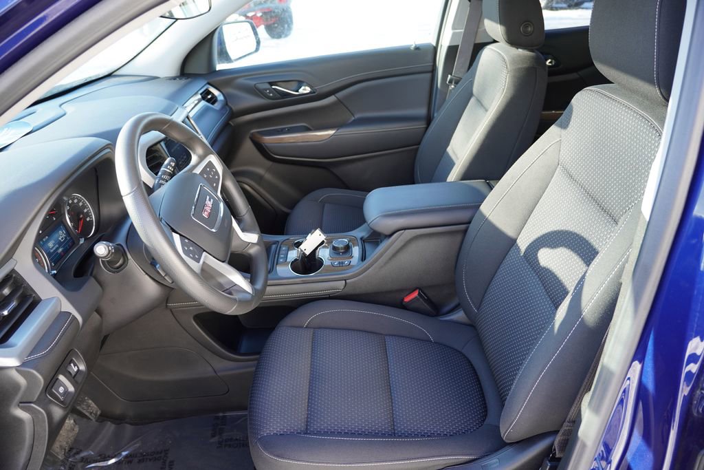 Certified 2023 GMC Acadia SLE w/ Driver Convenience Package image 15