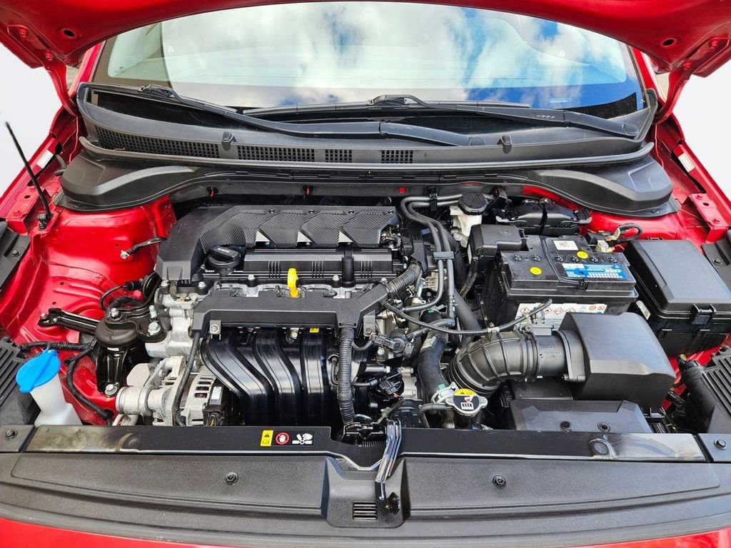 Used 2021 Hyundai Accent SE FWD image 32