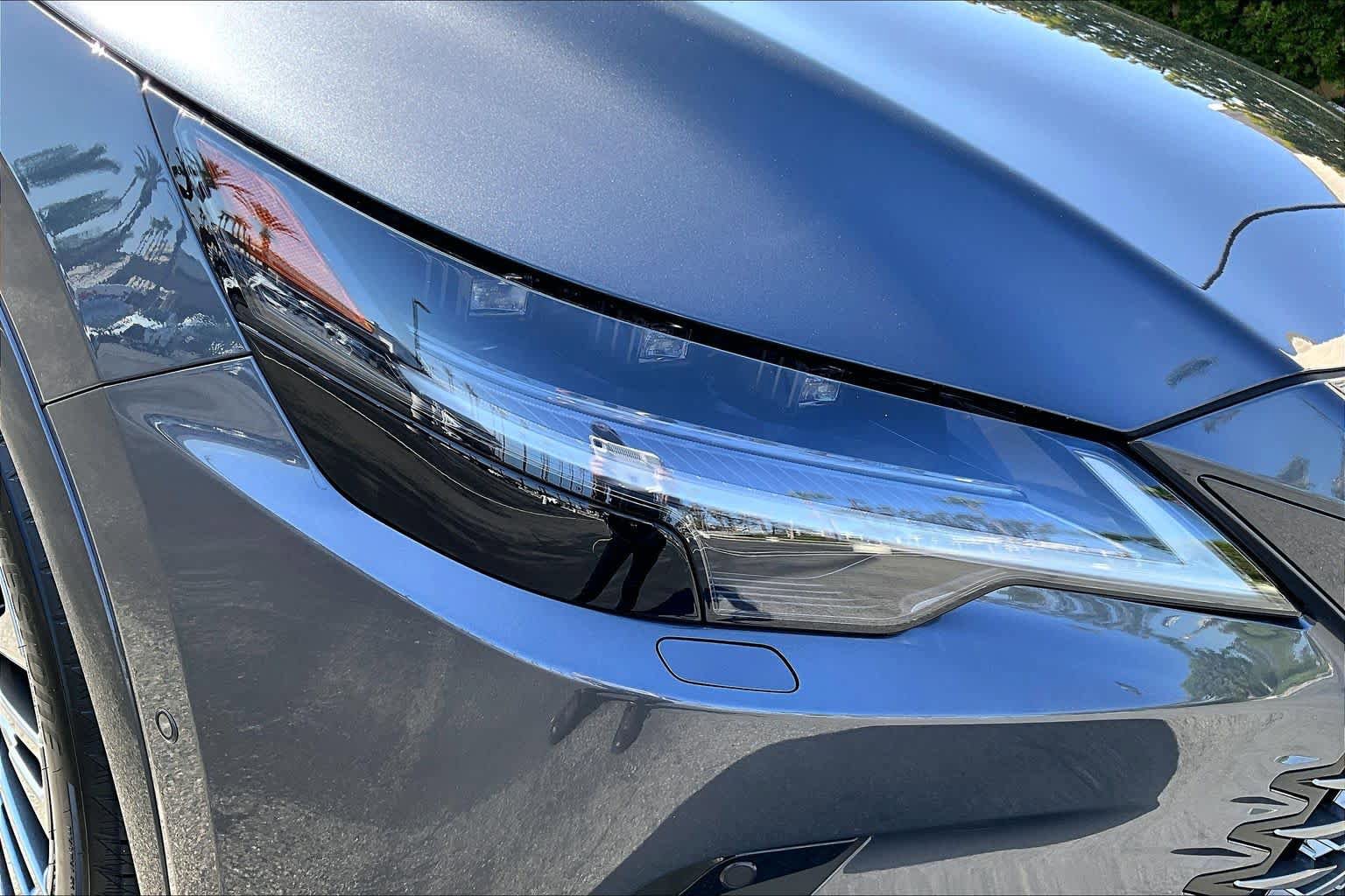 New 2026 Lexus RX 450h AWD image 21