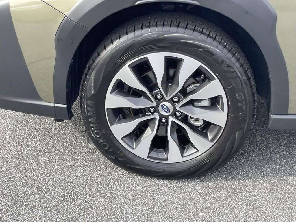 Certified 2025 Subaru Outback Touring XT image 9