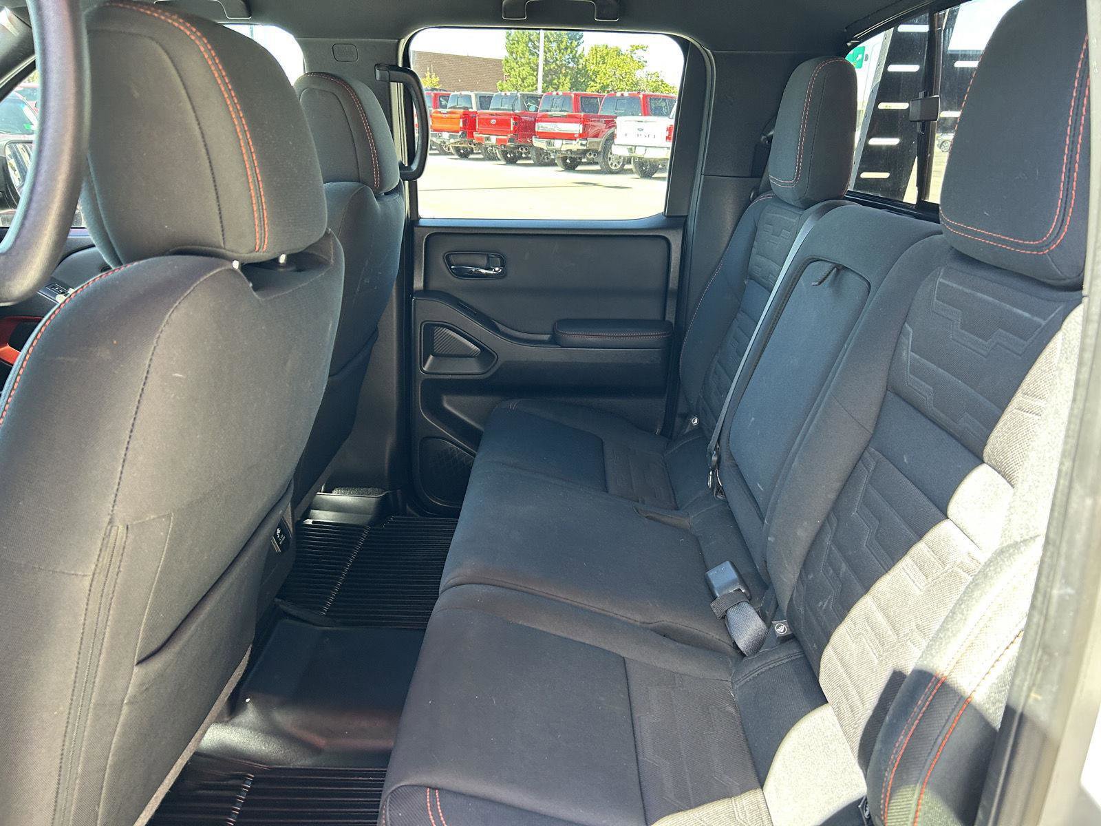 Used 2022 Nissan Frontier PRO-4X image 21
