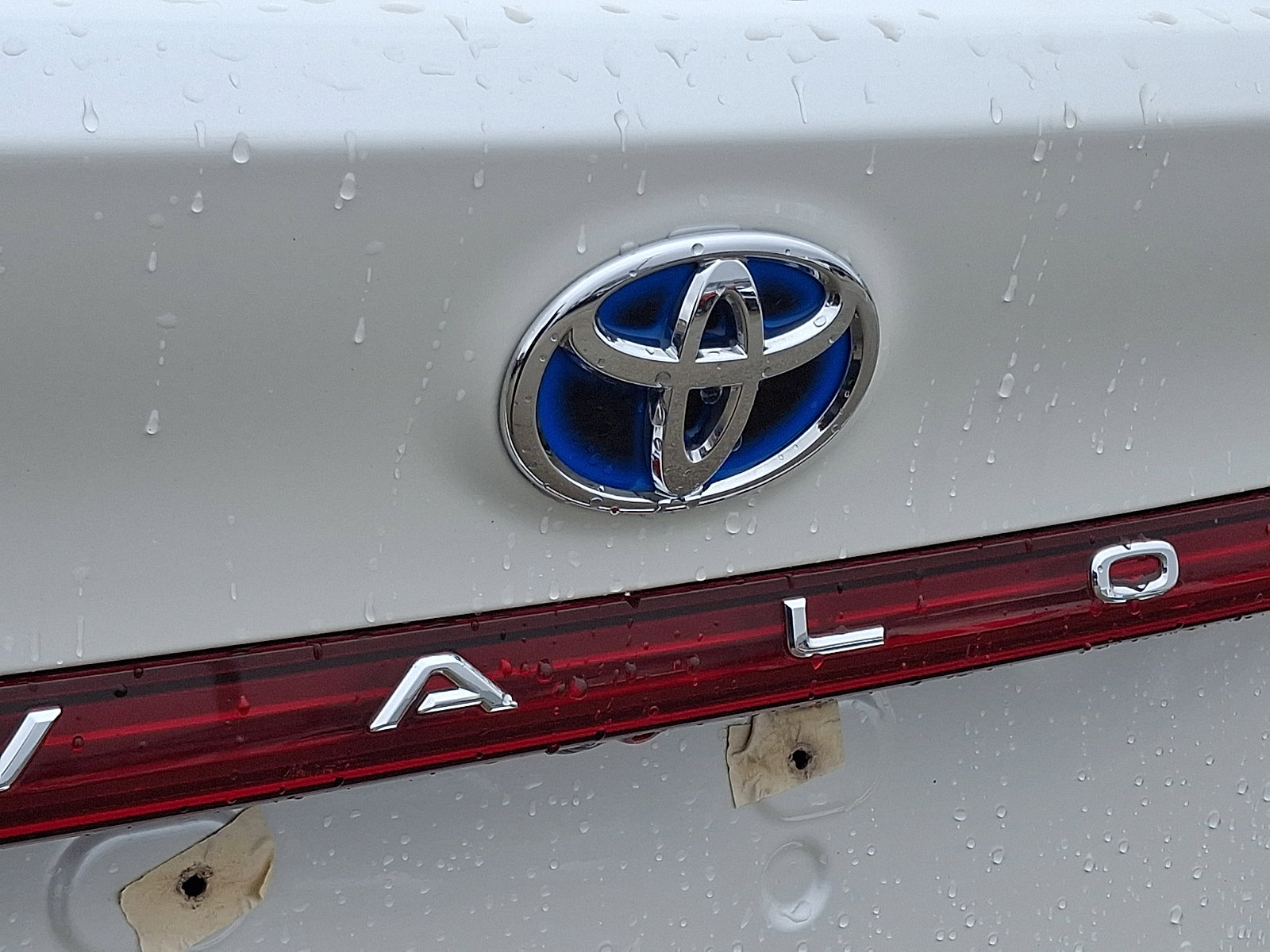 Certified 2021 Toyota Avalon XLE w/ Moonroof Package image 30