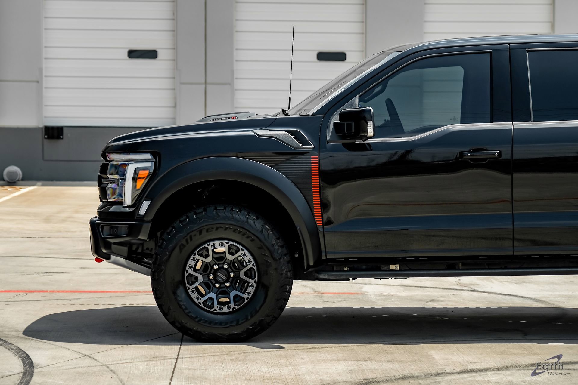Used 2025 Ford F150 Raptor w/ Equipment Group 803A Raptor R image 8