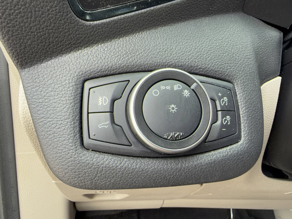 Certified 2019 Ford Escape Titanium image 28