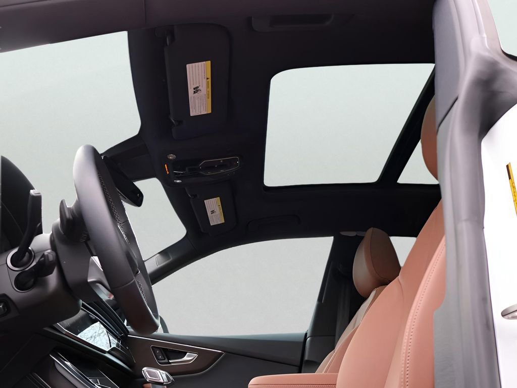 Used 2025 Audi Q8 Premium Plus image 41