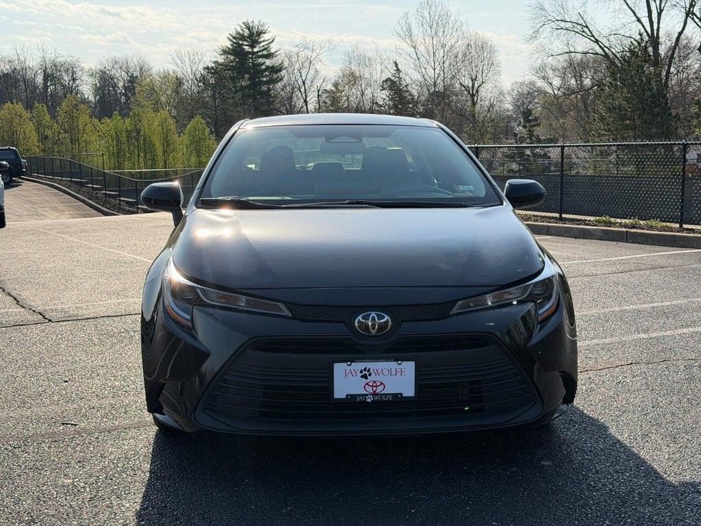 Used 2023 Toyota Corolla LE image 12