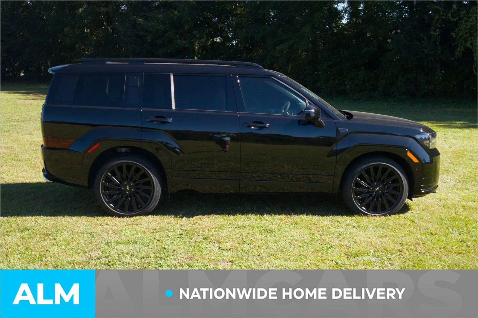 Used 2025 Hyundai Santa Fe Calligraphy image 5