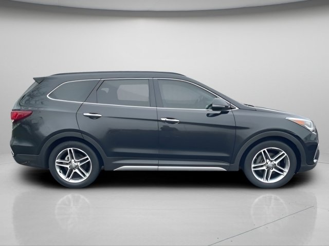 Used 2018 Hyundai Santa Fe Limited image 6