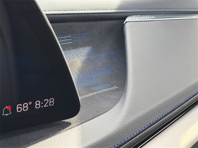 Used 2024 Cadillac XT4 Sport image 25