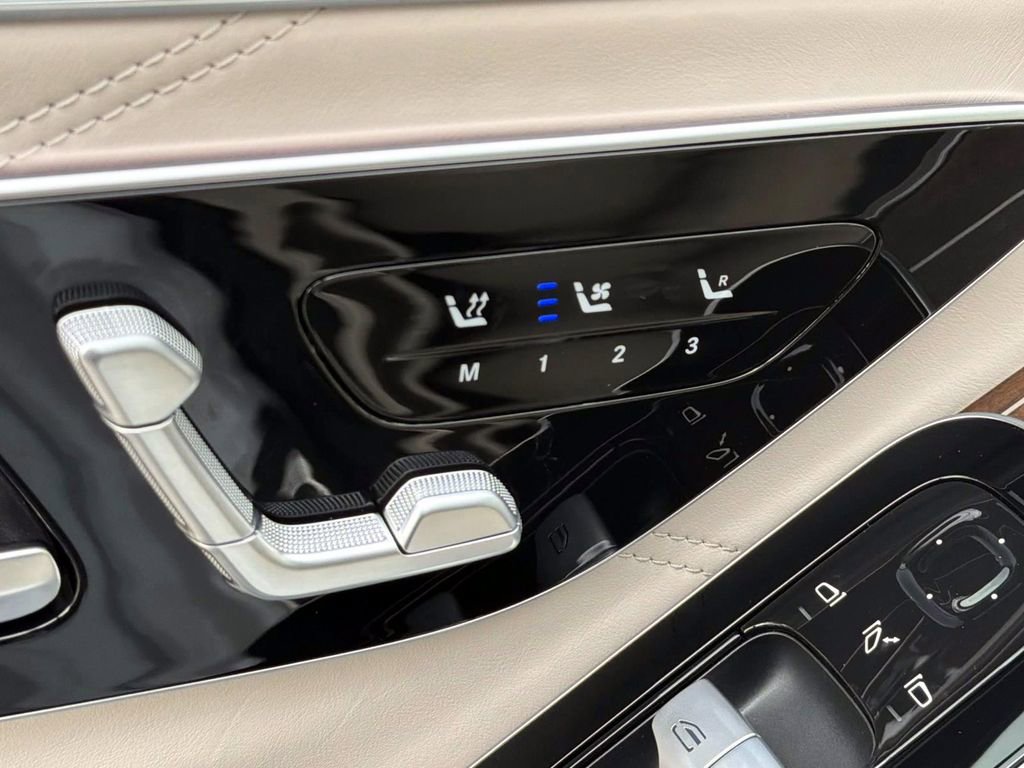 Used 2025 Mercedes-Benz S 63 AMG S image 19