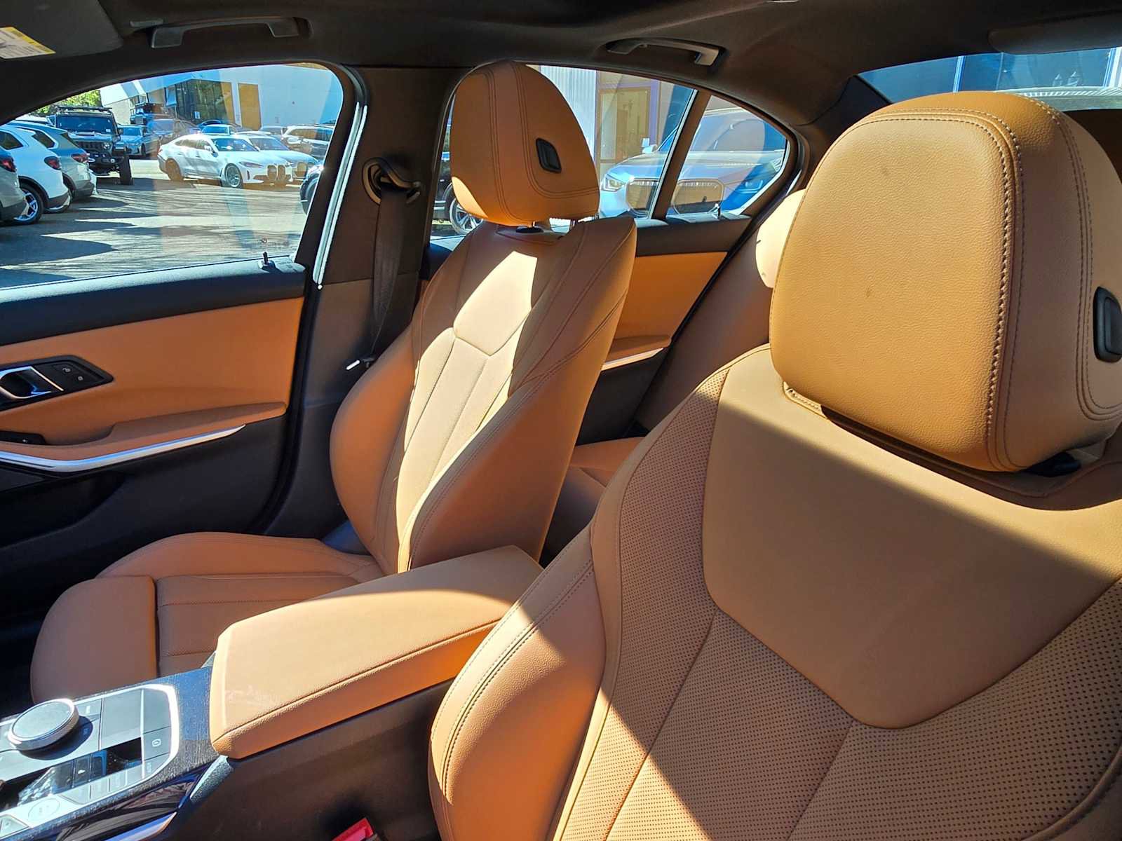 Used 2024 BMW 330e xDrive w/ Premium Package image 21