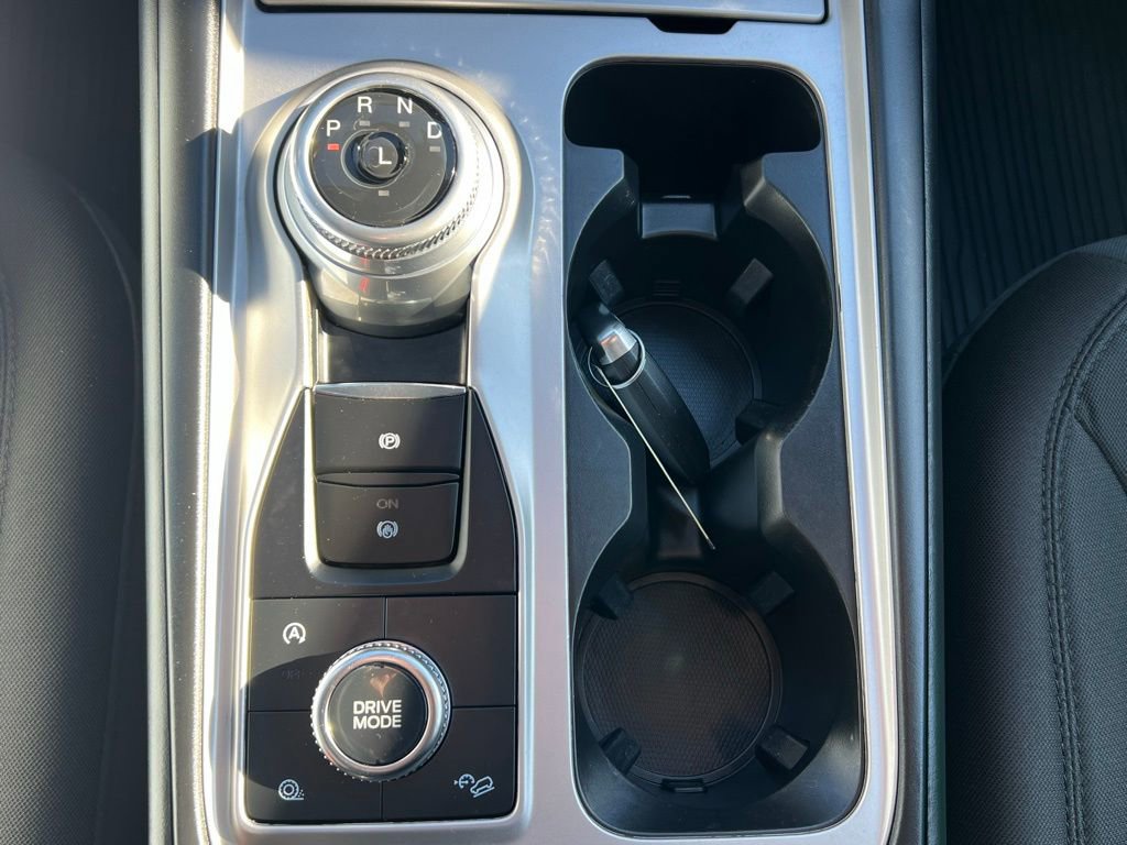 Used 2021 Ford Explorer XLT image 31