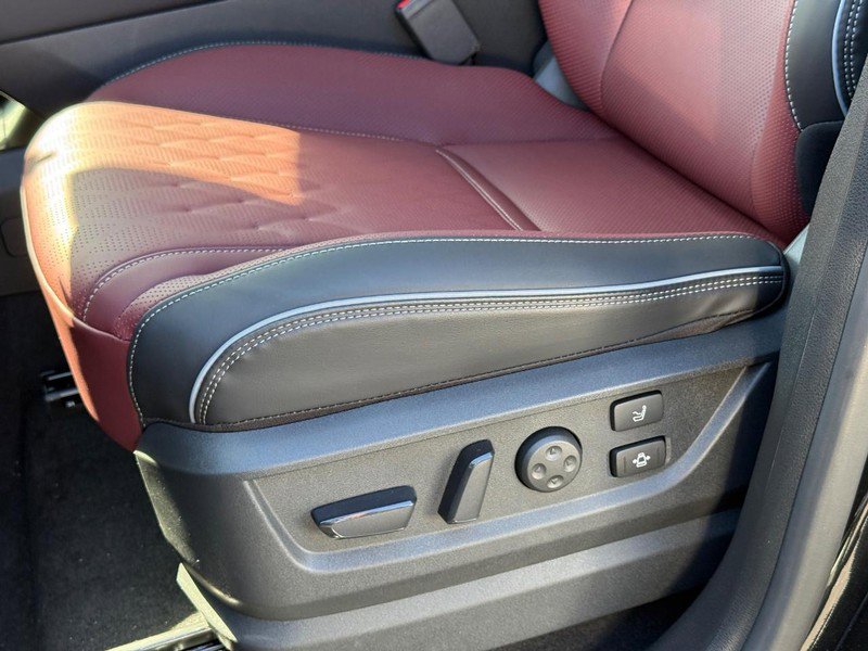 New 2025 INFINITI QX80 Autograph w/ Premium Cargo Package image 21