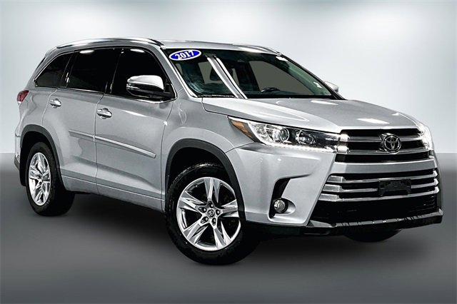 Used 2017 Toyota Highlander Limited w/ Protection Package #3 image 1