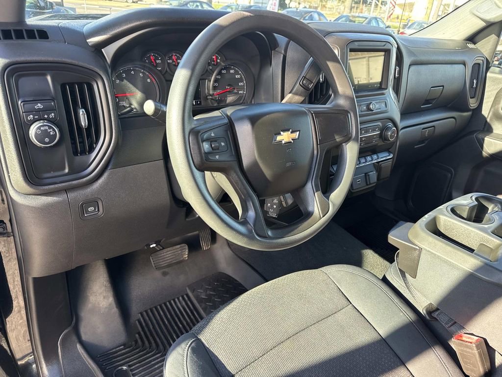 Certified 2019 Chevrolet Silverado 1500 Custom w/ Custom Value Package image 17