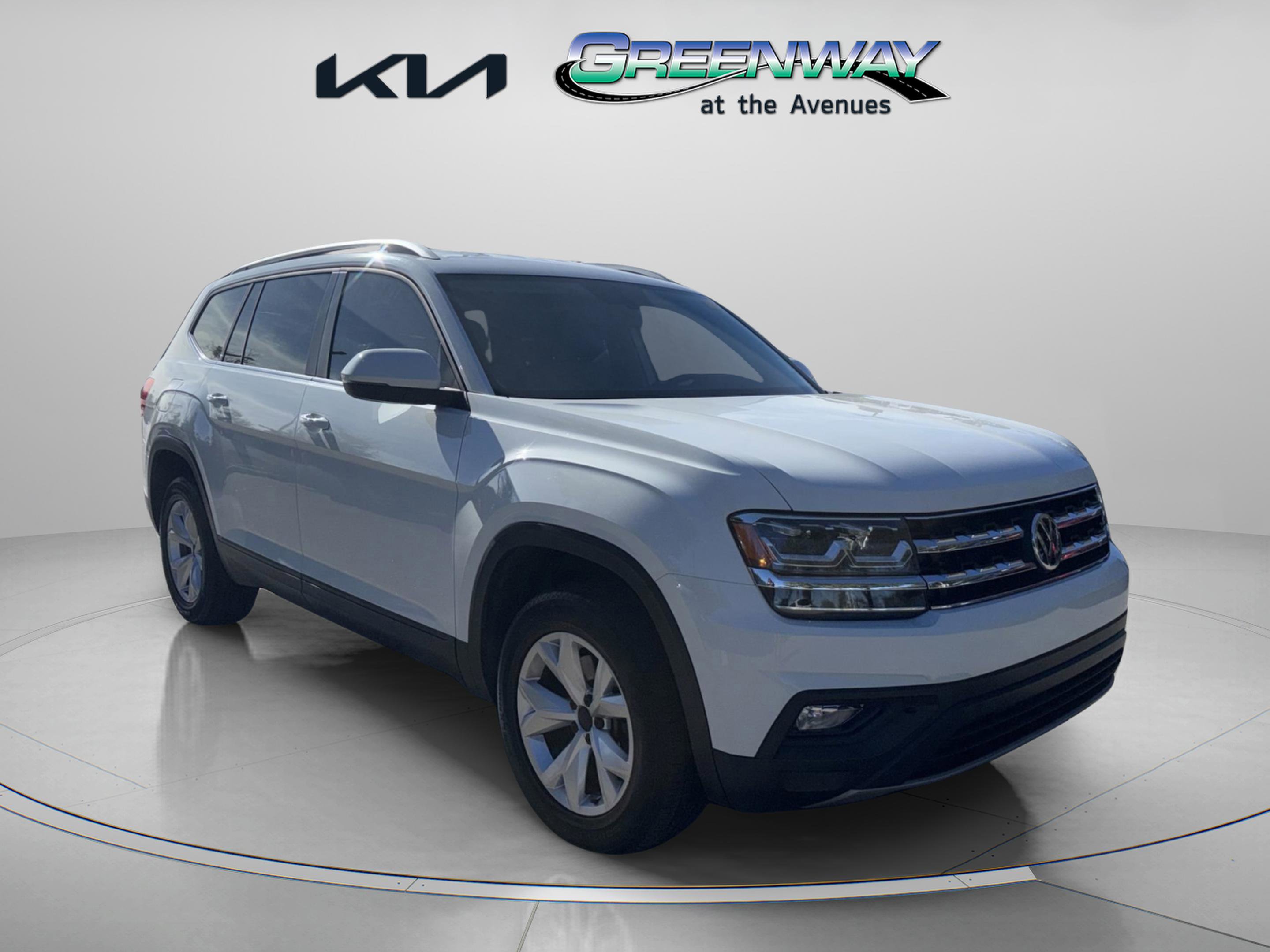 Used 2019 Volkswagen Atlas SE w/ Towing Package