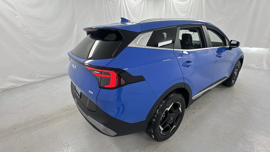 New 2026 Kia Sportage EX image 3