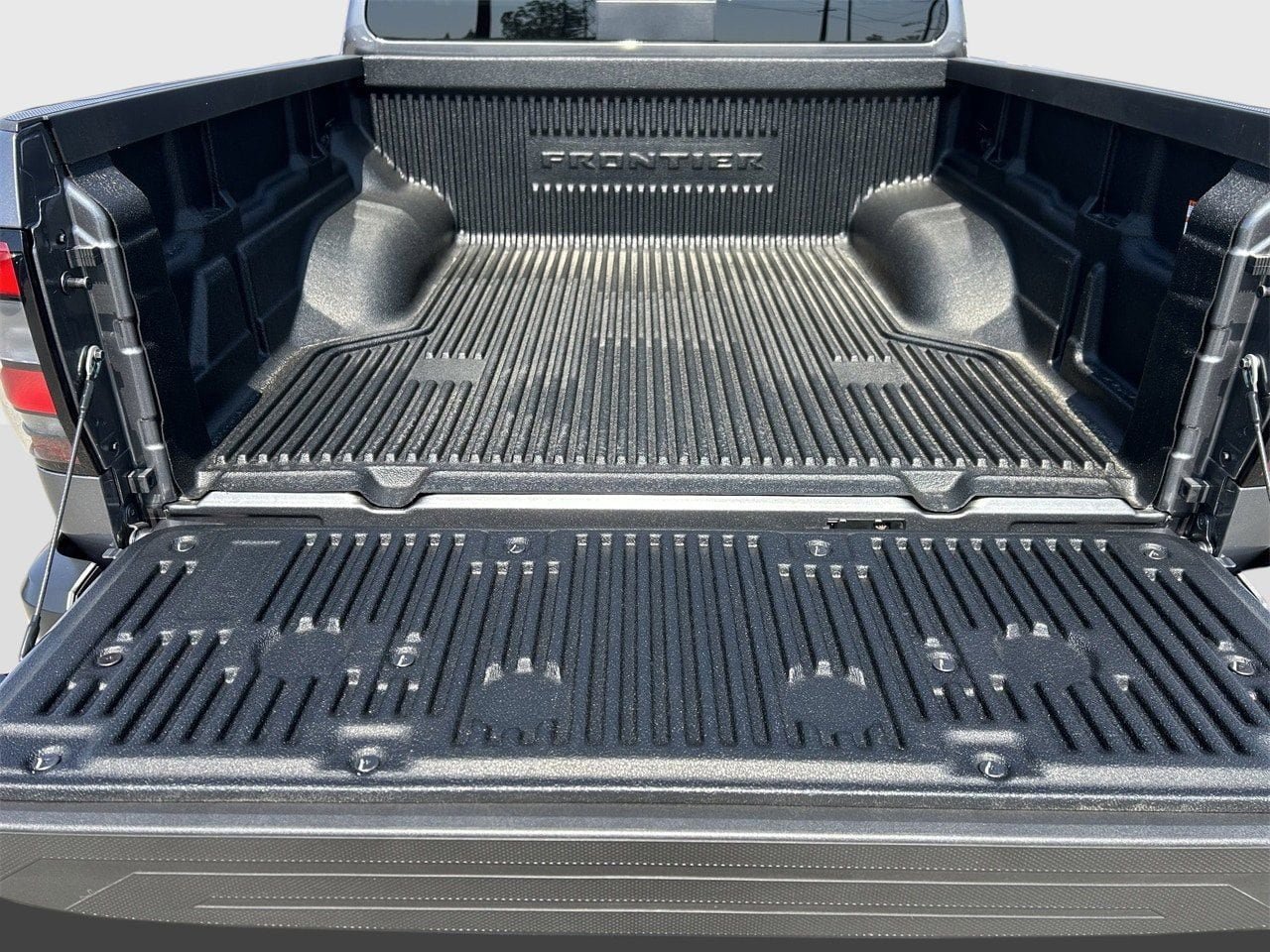 New 2026 Nissan Frontier S RWD image 8