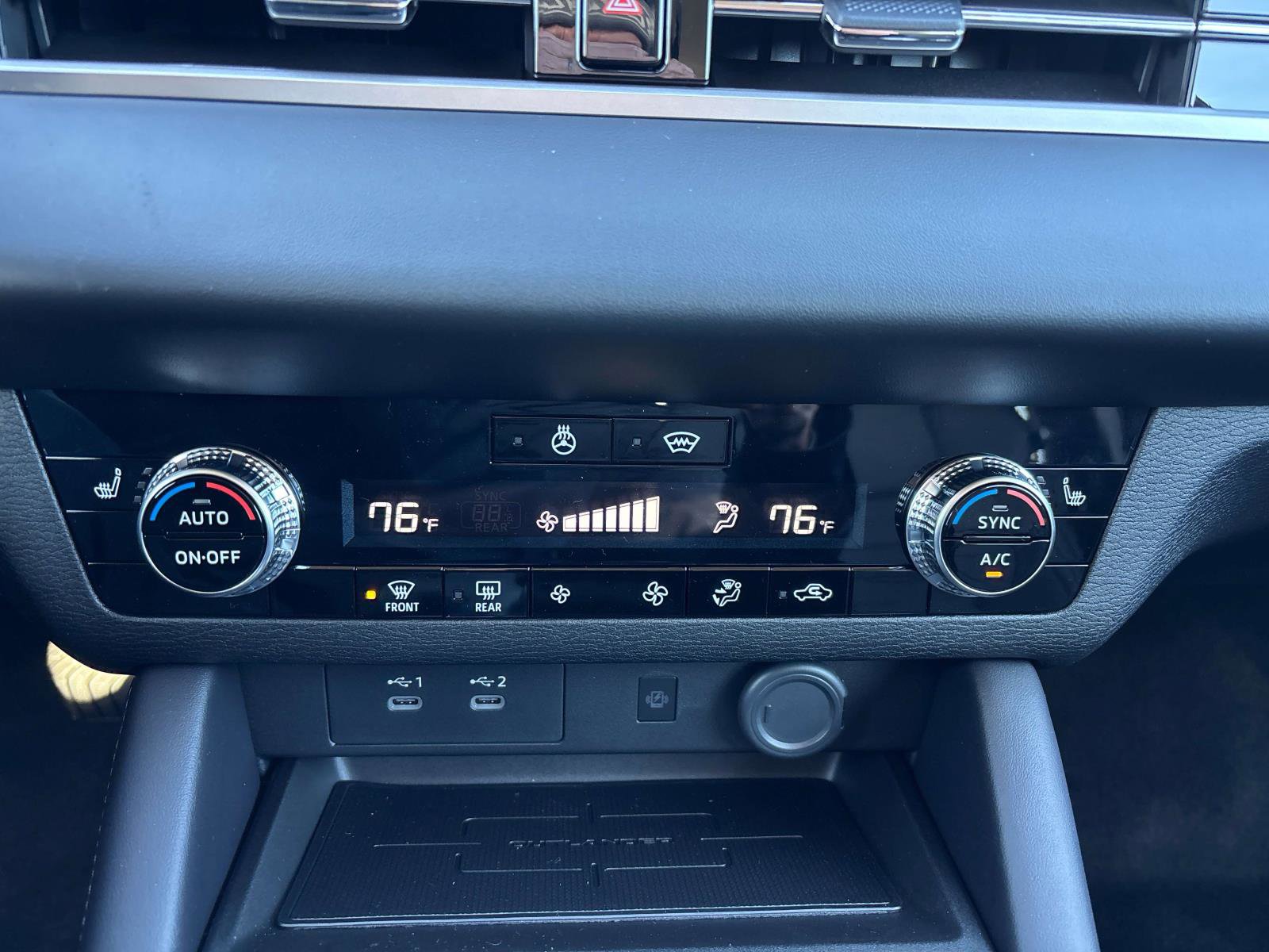 New 2026 Mitsubishi Outlander SE image 11