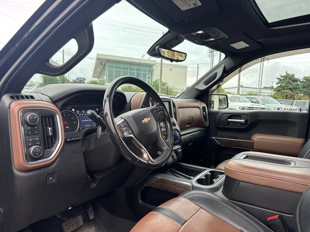 Used 2022 Chevrolet Silverado 1500 High Country w/ Technology Package AWD/4WD image 13