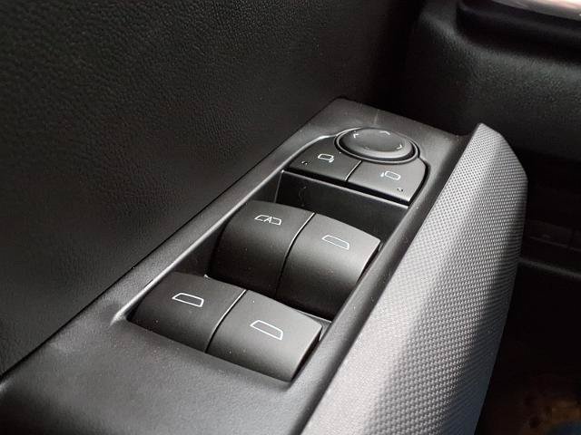 New 2026 GMC Canyon Elevation w/ Convenience Package RWD image 16
