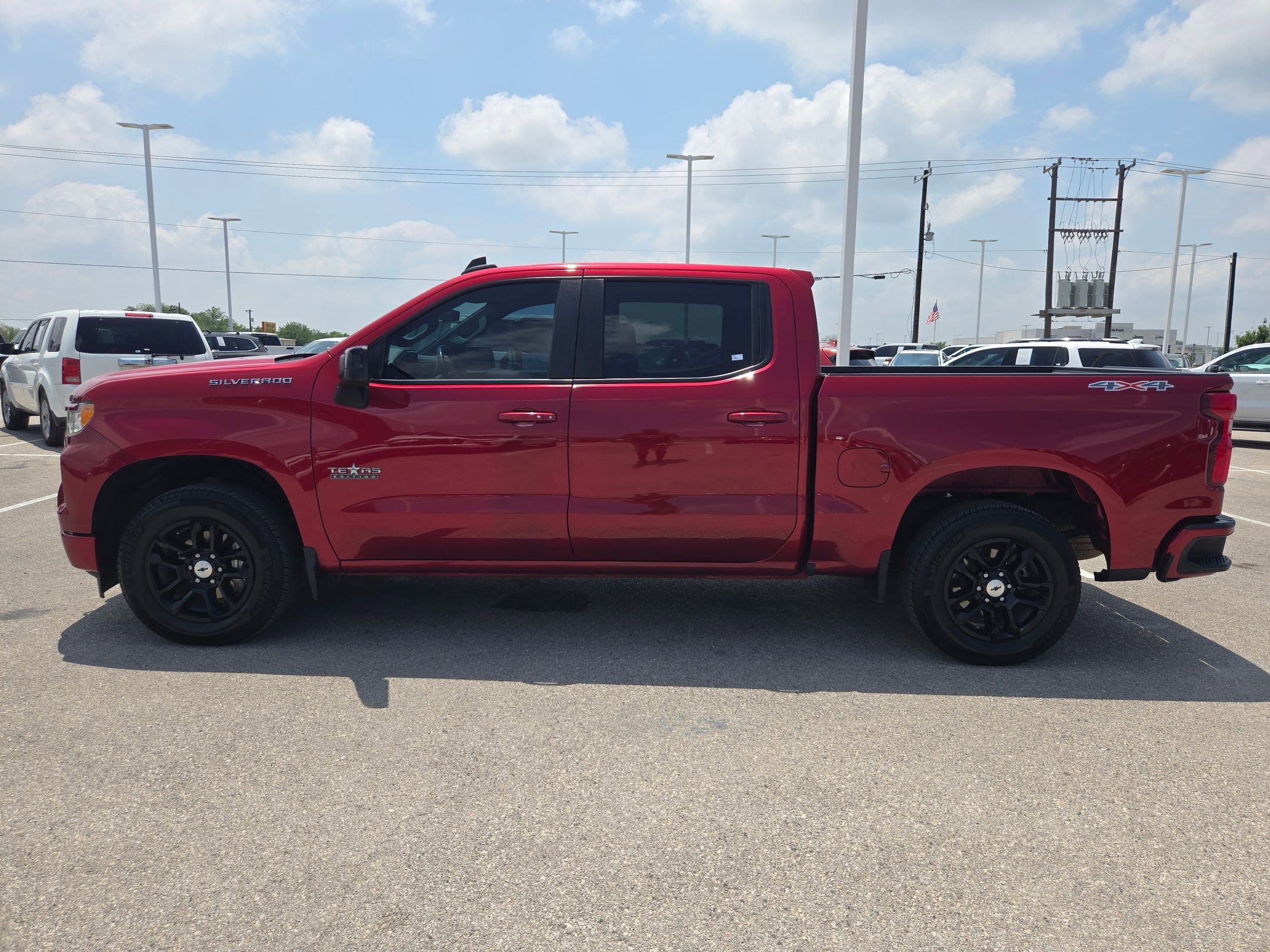 Used 2023 Chevrolet Silverado 1500 RST AWD/4WD image 7