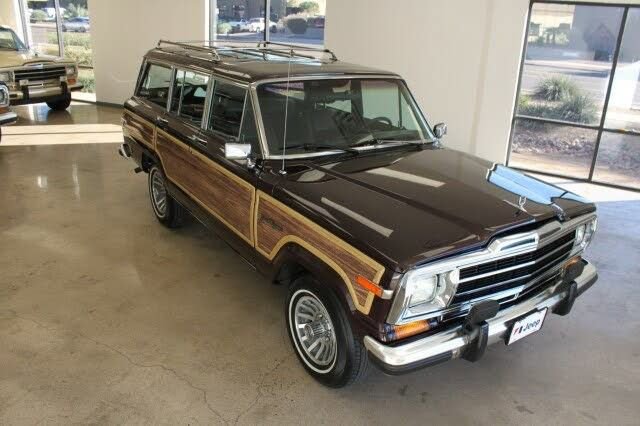 Used 1989 Jeep Grand Wagoneer image 42