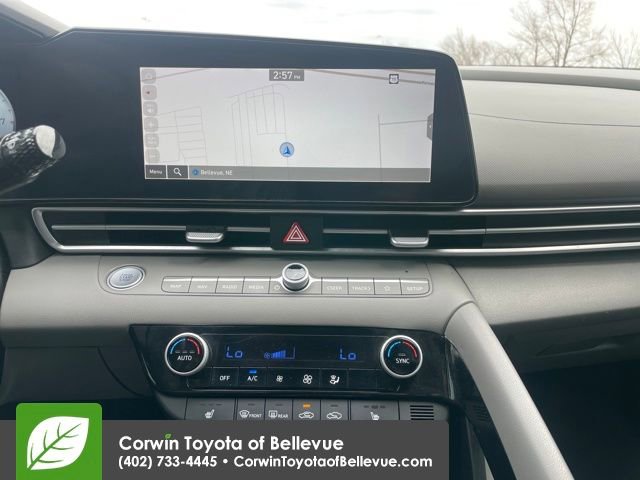 Used 2023 Hyundai Elantra SEL w/ Convenience Package image 12