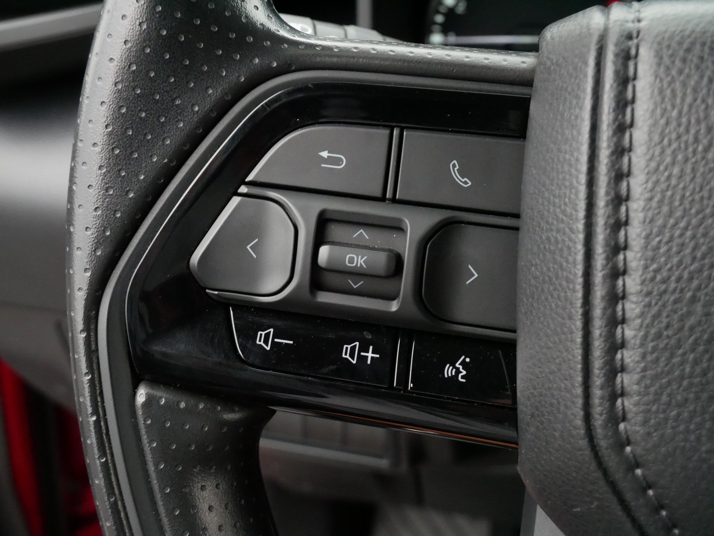 Certified 2024 Toyota Tundra SR5 AWD/4WD image 27
