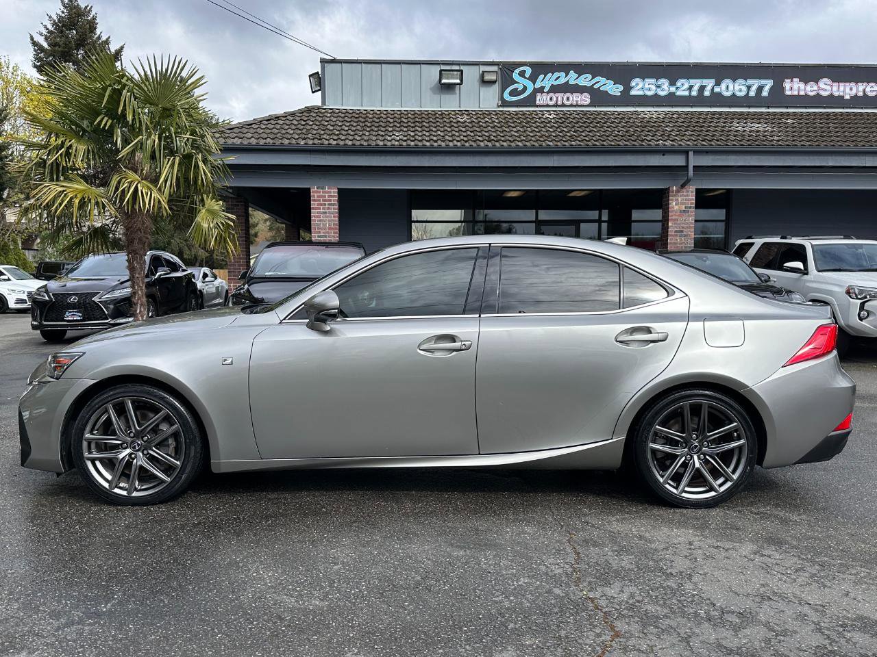 Used 2018 Lexus IS 300 F Sport RWD image 6