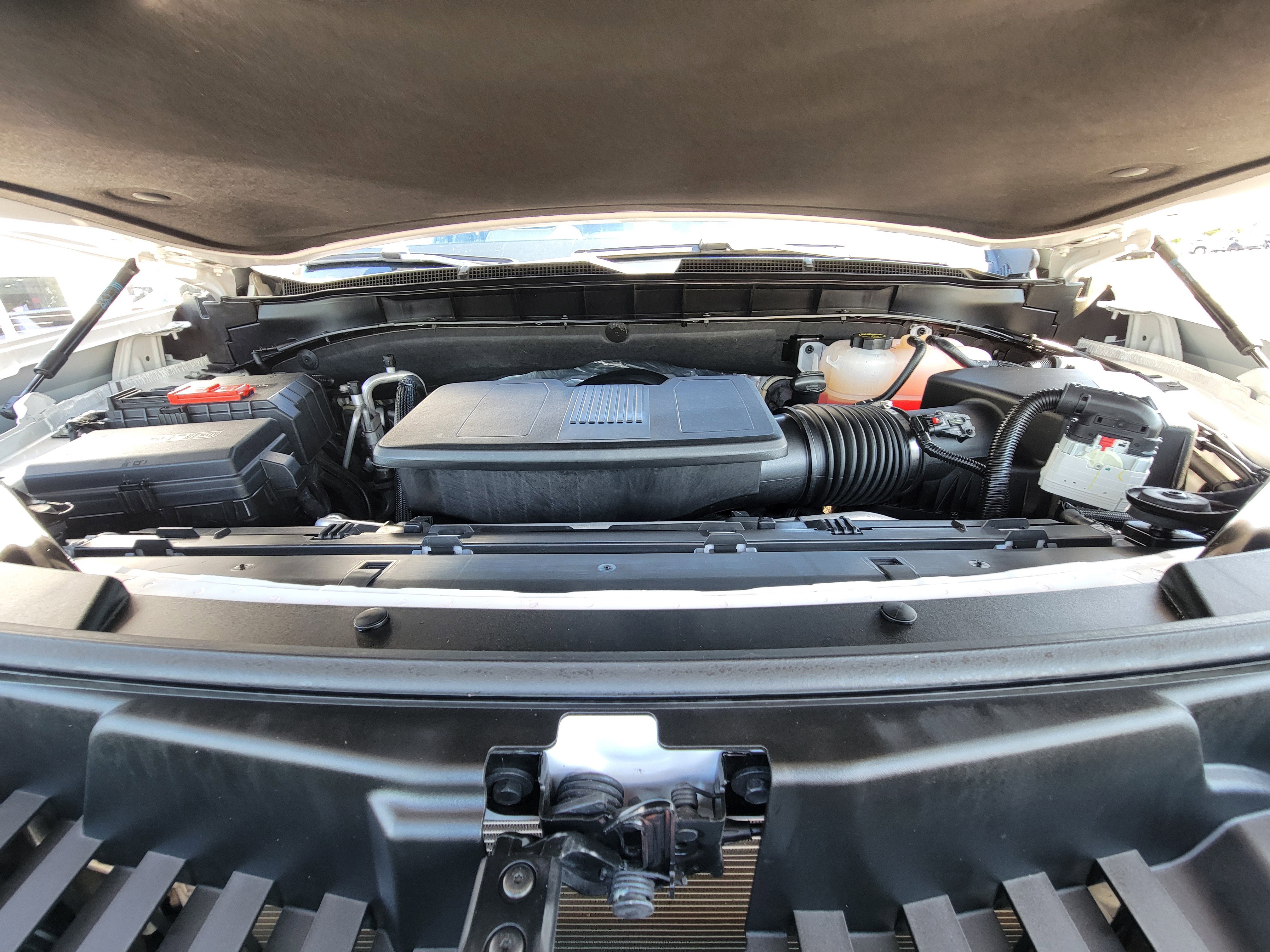 Used 2024 Chevrolet Suburban Premier w/ Premium Package image 29