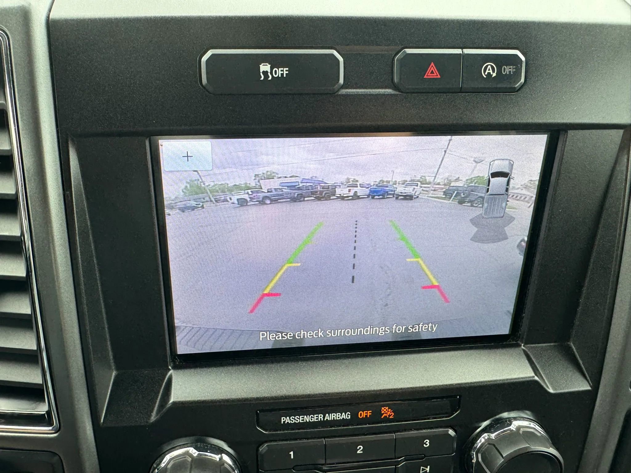 Used 2020 Ford F150 XLT w/ Trailer Tow Package image 8