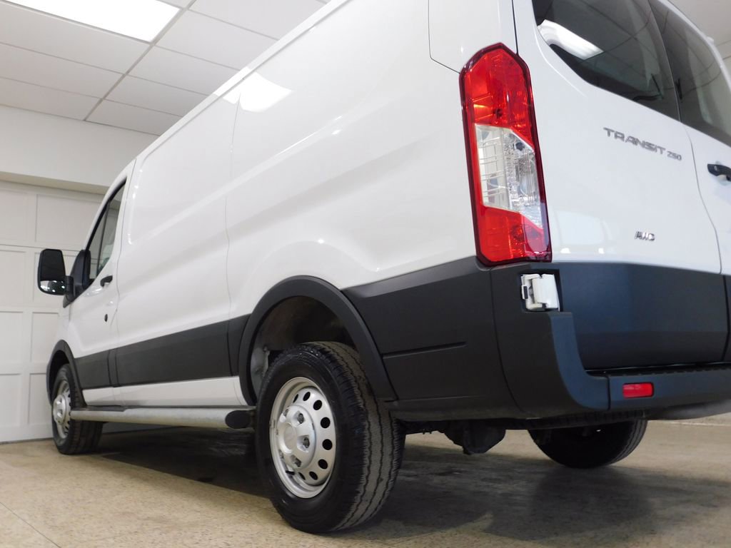 Used 2024 Ford Transit 250 Low Roof AWD w/ Exterior Upgrade Package image 72