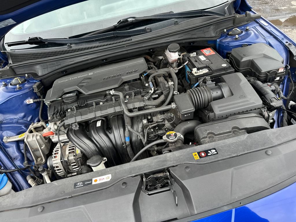 Used 2023 Hyundai Elantra SEL image 21