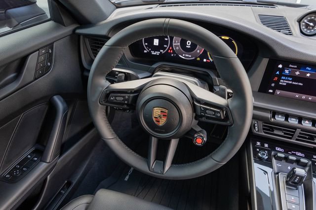 Used 2025 Porsche 911 Carrera image 21