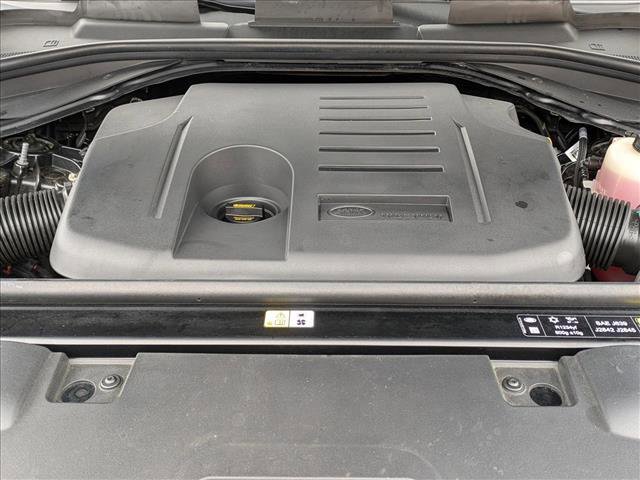 Certified 2025 Land Rover Range Rover Sport SE image 24