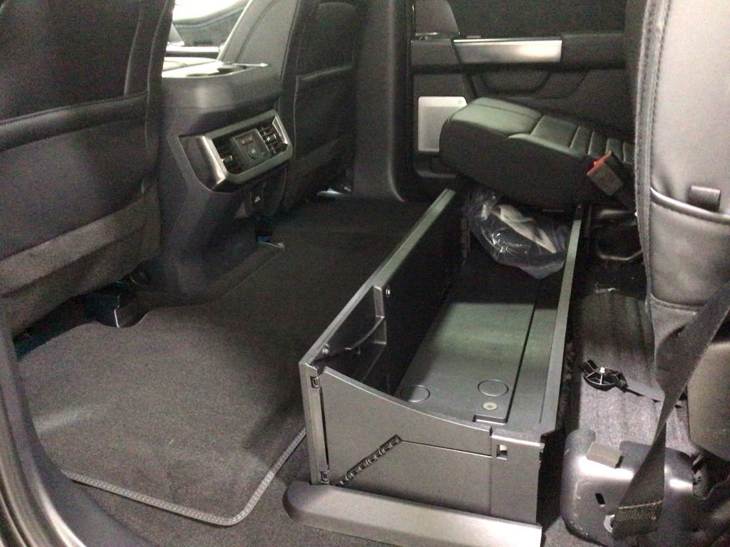 New 2026 Ford F250 Platinum image 28