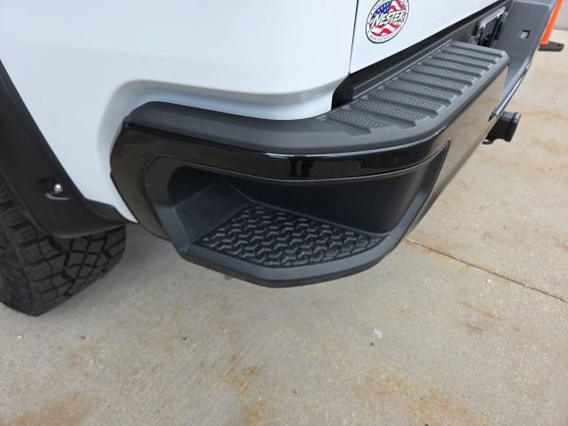 Used 2019 Chevrolet Silverado 1500 Custom Trail Boss w/ Custom Convenience Package AWD/4WD image 46