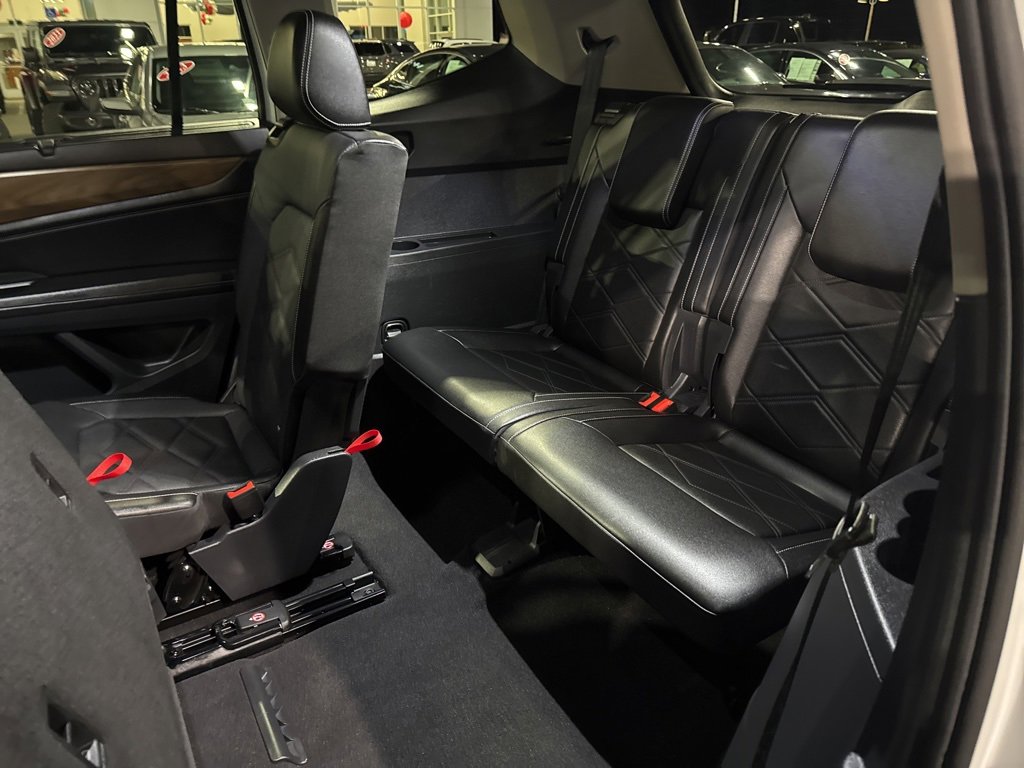 Used 2024 Volkswagen Atlas SE image 24