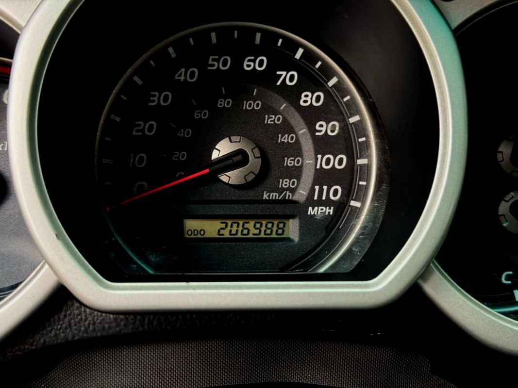 Used 2003 Toyota 4Runner Limited w/ 4Runner Convenience Pkg AWD/4WD image 23
