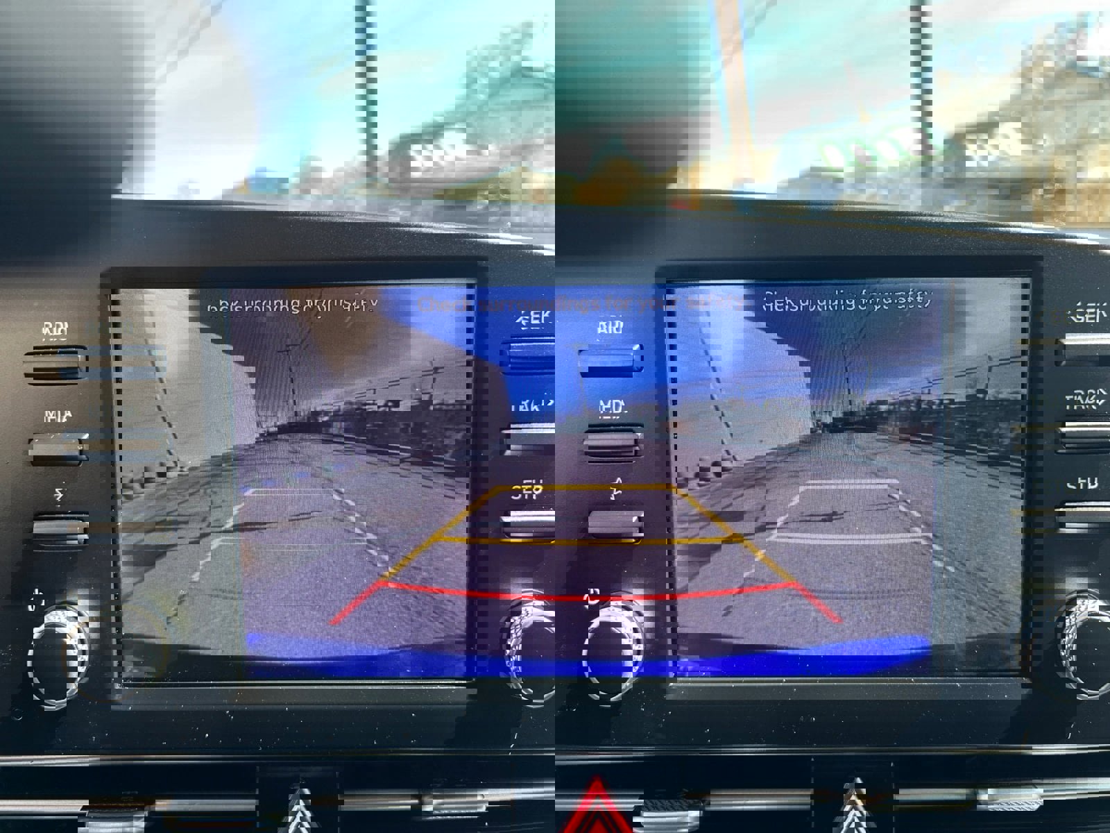 Certified 2023 Hyundai Elantra SEL image 18