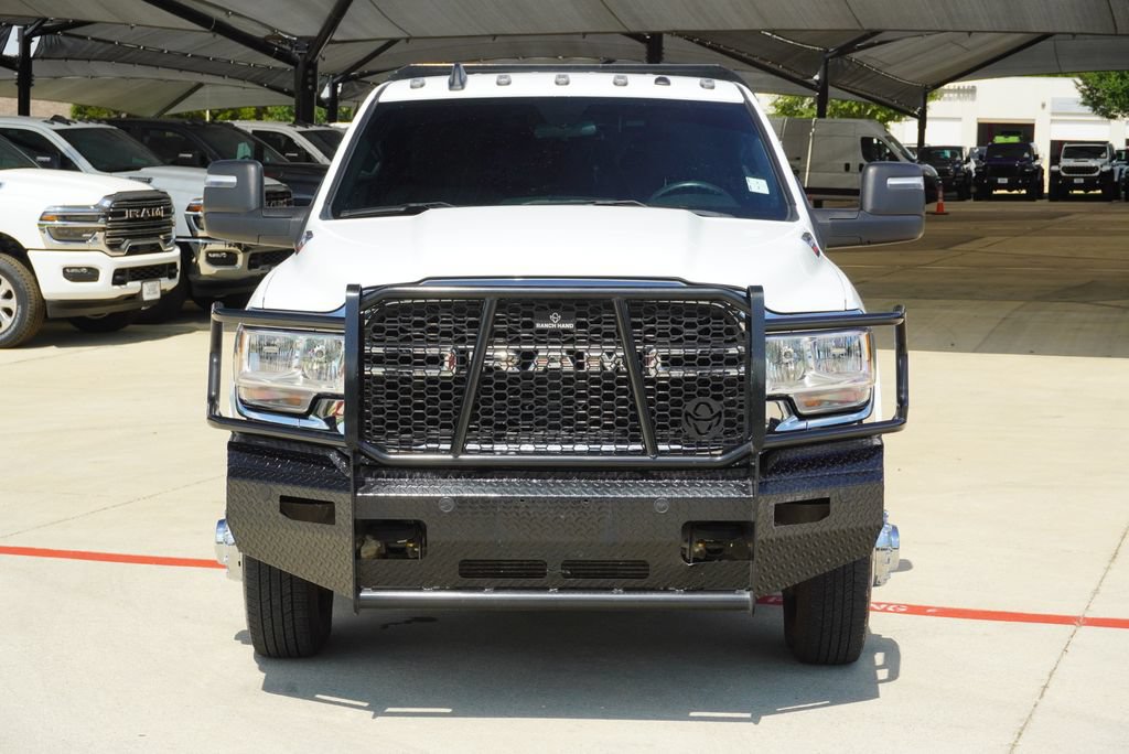 Used 2024 RAM 3500 Tradesman w/ Chrome Appearance Group AWD/4WD image 7